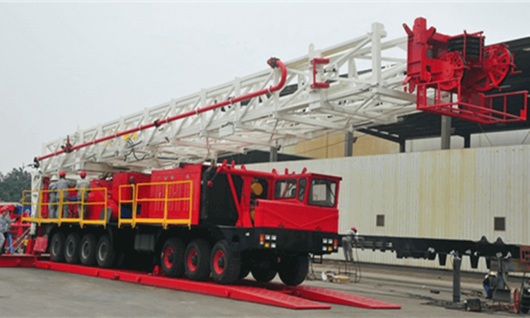 tire type workover rigs